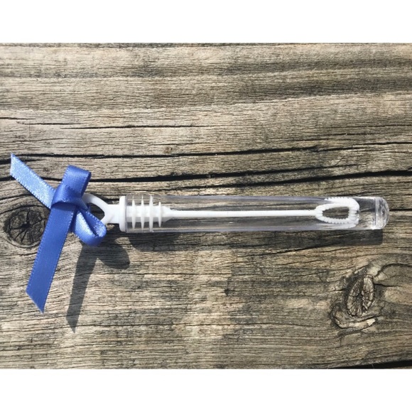 Heart Bubble Wands with Periwinkle Blue Ribbons - Picture 3 of 4